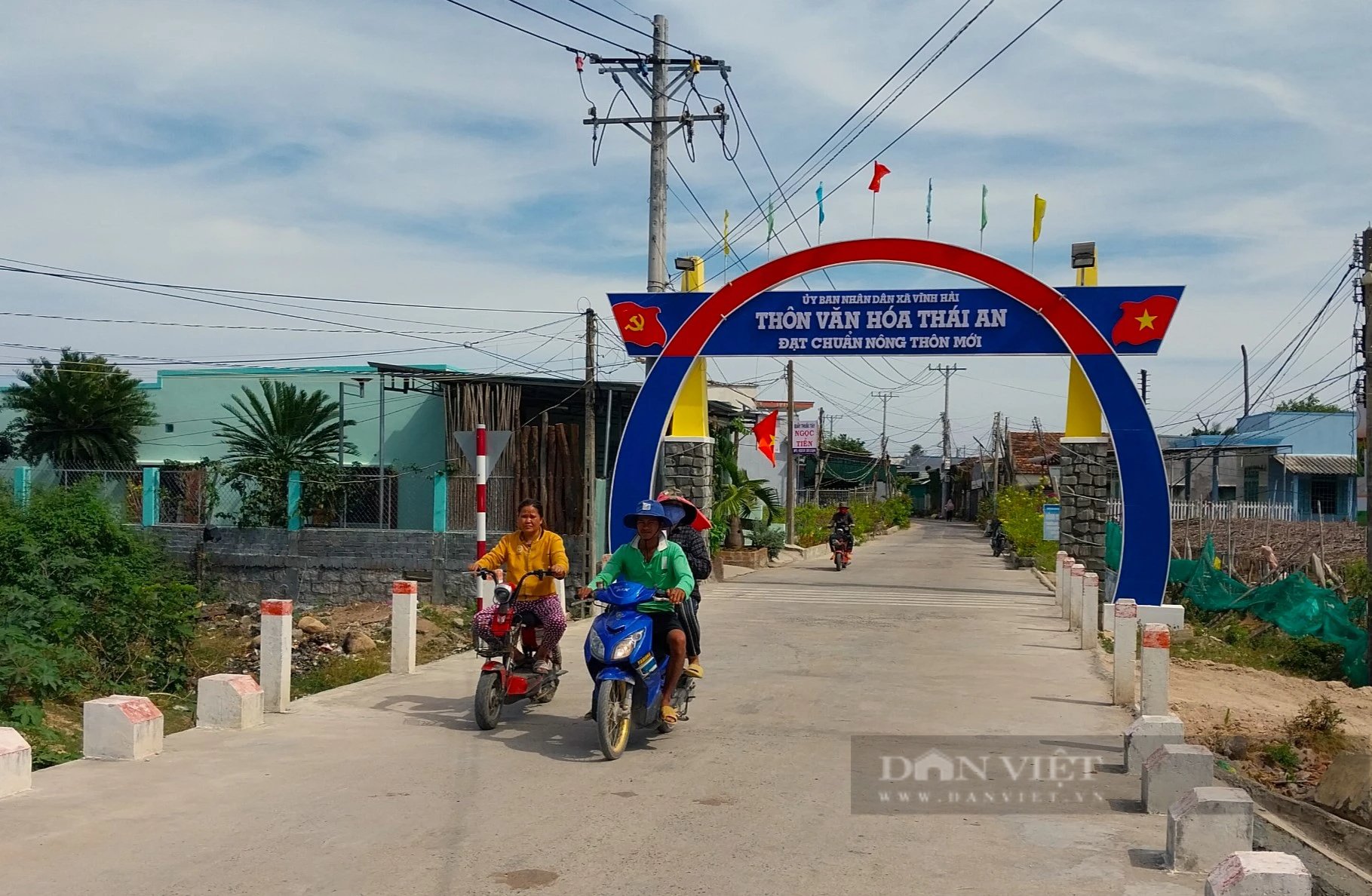 Tết Giáp Thìn vui tươi trong những ngôi nhà mới ở vùng trồng nho lớn nhất tỉnh Ninh Thuận- Ảnh 1.