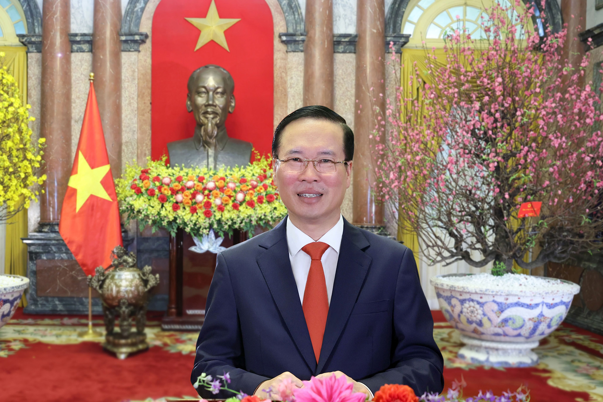 Chủ tịch nước: Mùa Xuân mở ra bao ước mơ, khát vọng và những khởi đầu tốt đẹp nhất- Ảnh 1.