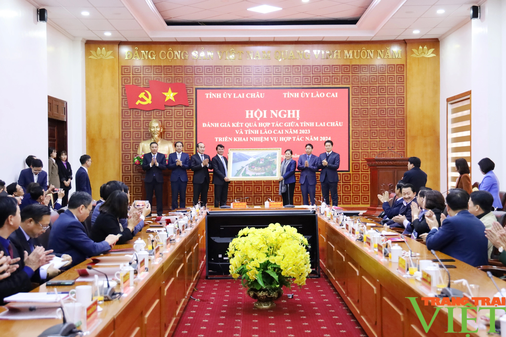 Lai Châu - Lào Cai: Đánh giá kết quả hợp tác giữa Ban Thường vụ 2 tỉnh năm 2023, triển khai nhiệm vụ năm 2024- Ảnh 7. Lai Châu - Lào Cai: Đánh giá kết quả hợp tác giữa Ban Thường vụ 2 tỉnh năm 2023, triển khai nhiệm vụ năm 2024- Ảnh 7.