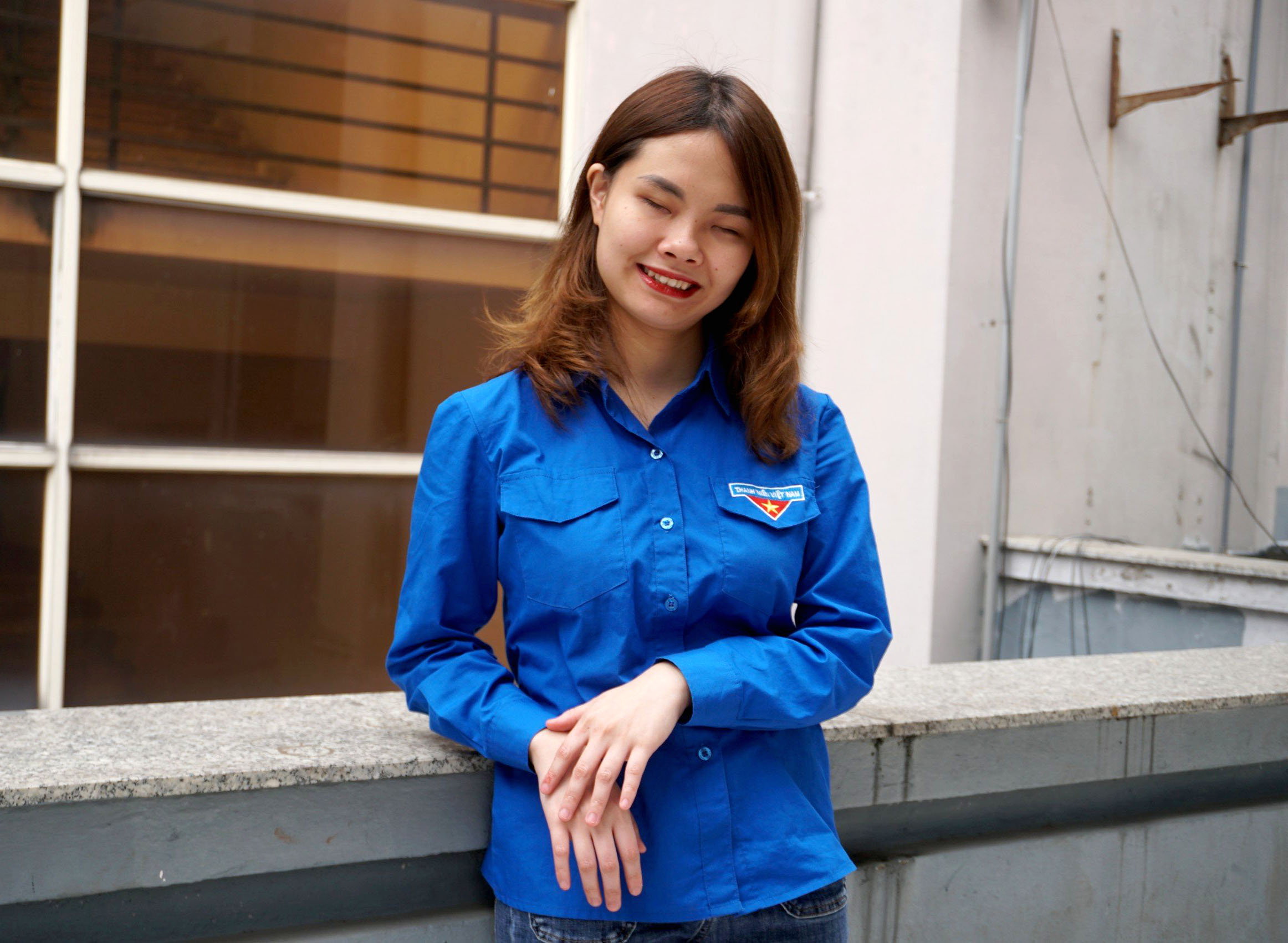 Nữ sinh khiếm thị mang “ánh sáng trái tim” đến với trẻ em yếu thế- Ảnh 3.