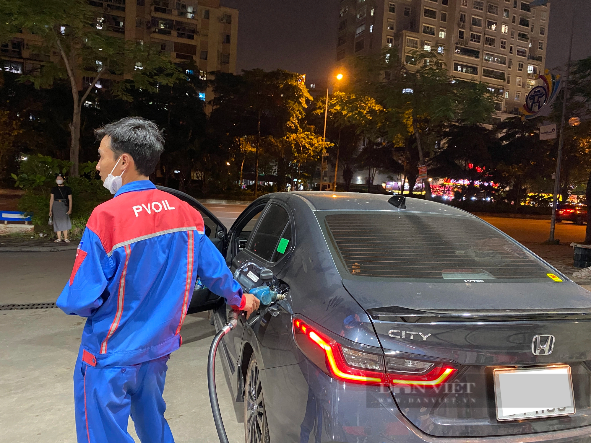 Giá xăng dầu hôm nay 15/3: Thế giới tiếp tục tăng mạnh - Ảnh 4.