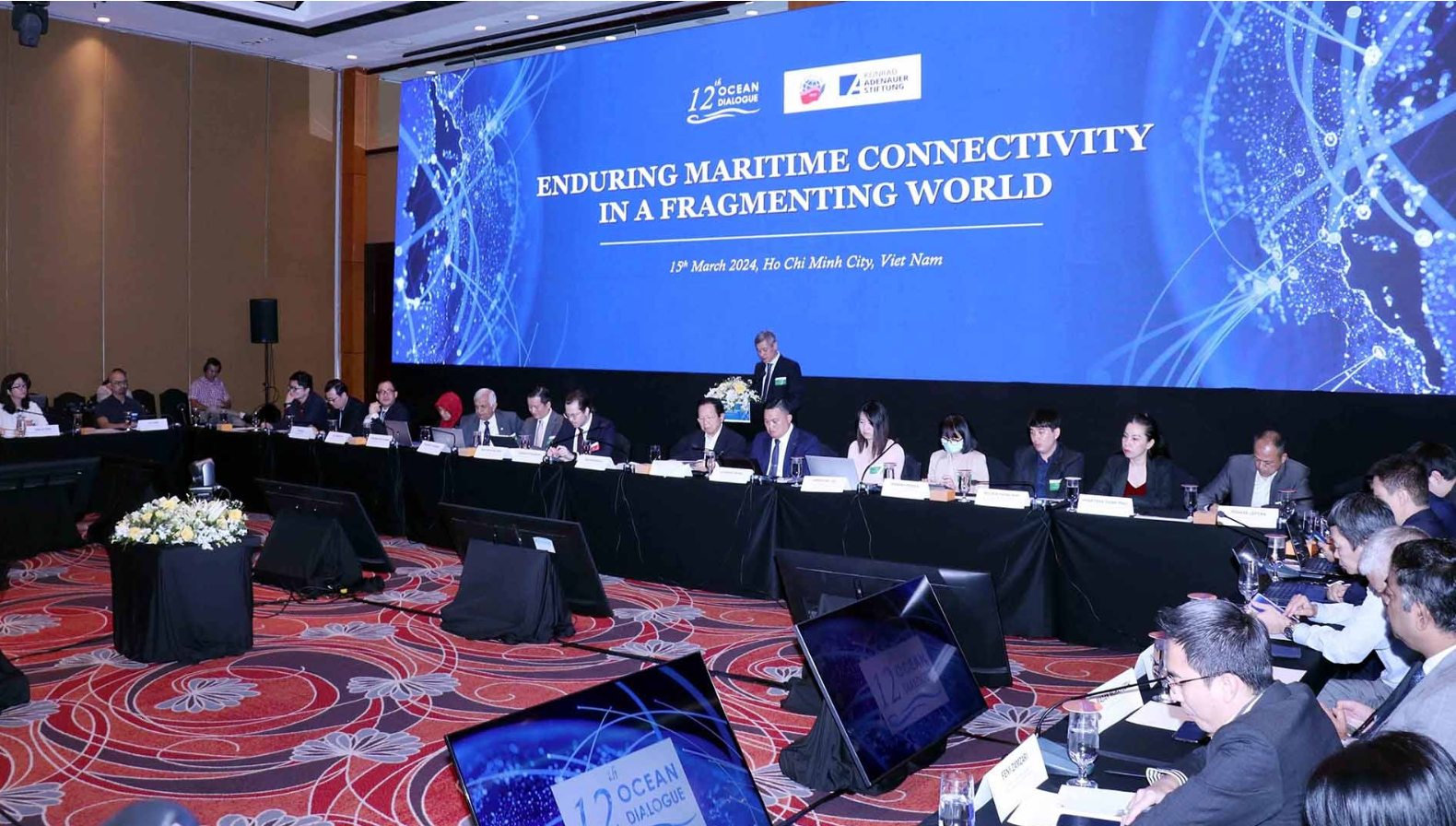 Đối thoại biển 12: Sự thịnh vượng của Việt Nam phụ thuộc an ninh các hành lang hàng hải- Ảnh 1.