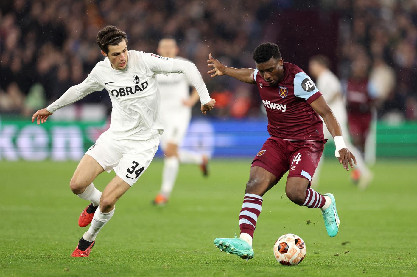 Cuộc đua tranh suất thứ 5 dự Champions League: Anh sẽ vượt Đức?- Ảnh 1.