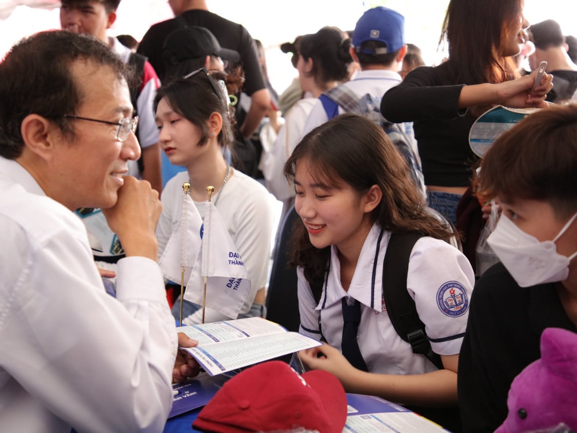 Tuyển sinh đại học 2024: Học song ngành về ngôn ngữ liệu có đơn giản?- Ảnh 3.