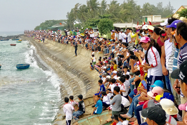 Lễ Khao lề thế lính Hoàng Sa, điểm nhấn cho đảo du lịch Lý Sơn- Ảnh 9.