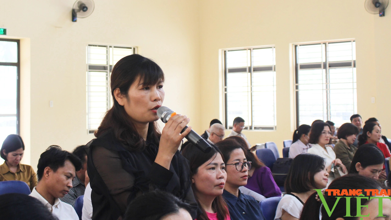 Sơn La bàn giải pháp cải tiến phổ điểm các môn thi tốt nghiệp THPT- Ảnh 4. Sơn La bàn giải pháp cải tiến phổ điểm các môn thi tốt nghiệp THPT- Ảnh 4.