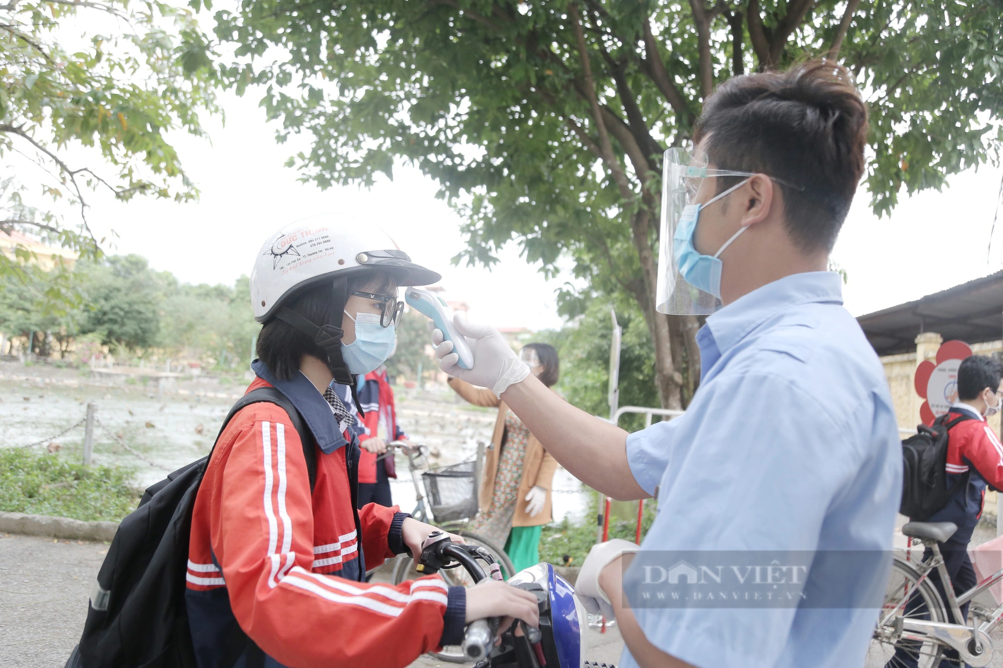Bảng lương nhân viên y tế trường học sau cải cách tiền lương từ 1/7/2024 mới nhất- Ảnh 1.