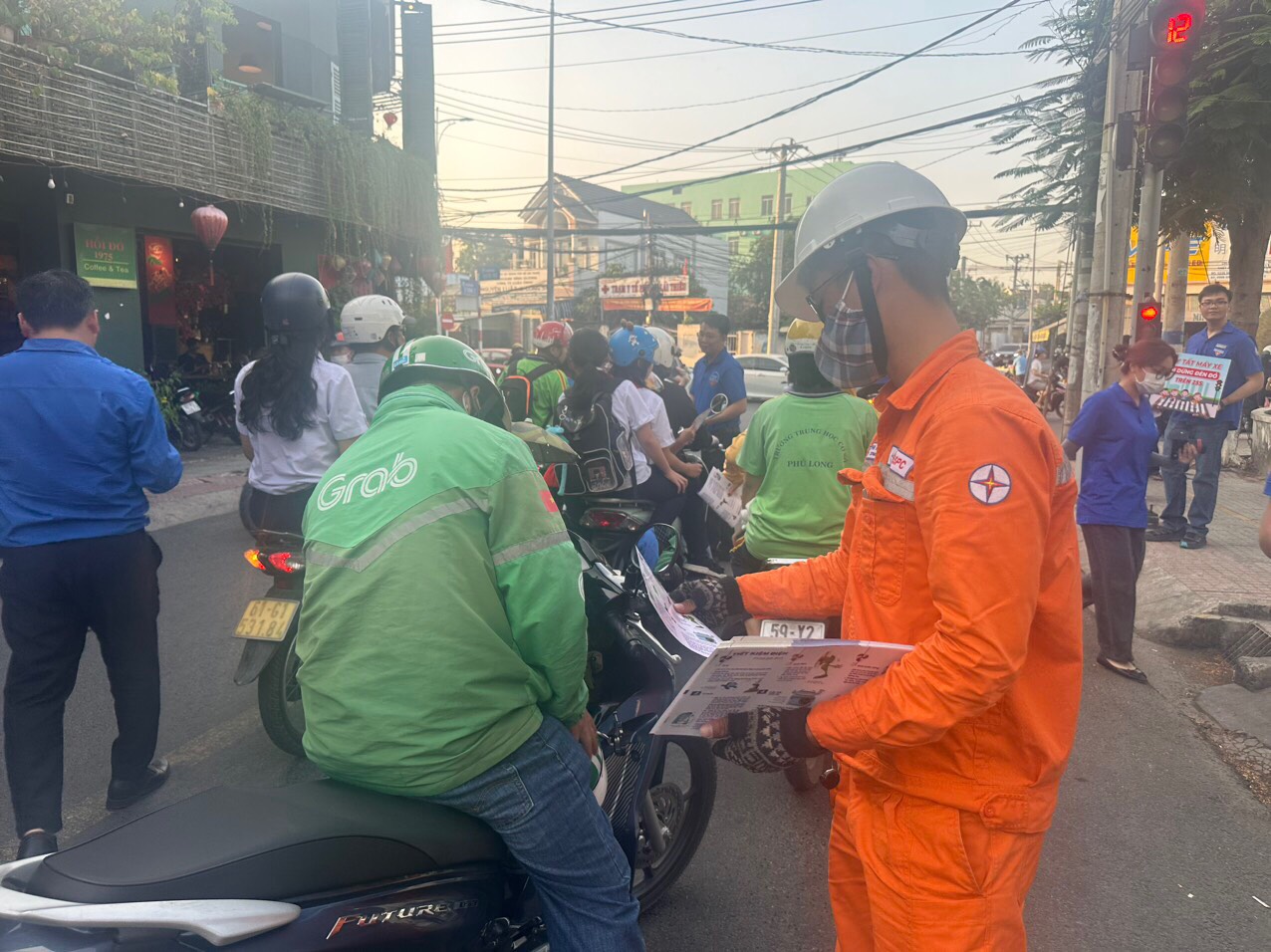 Điện lực miền Nam: Nhiều hoạt động hưởng ứng thông điệp Tiết kiệm điện – Thành Thói quen- Ảnh 6.
