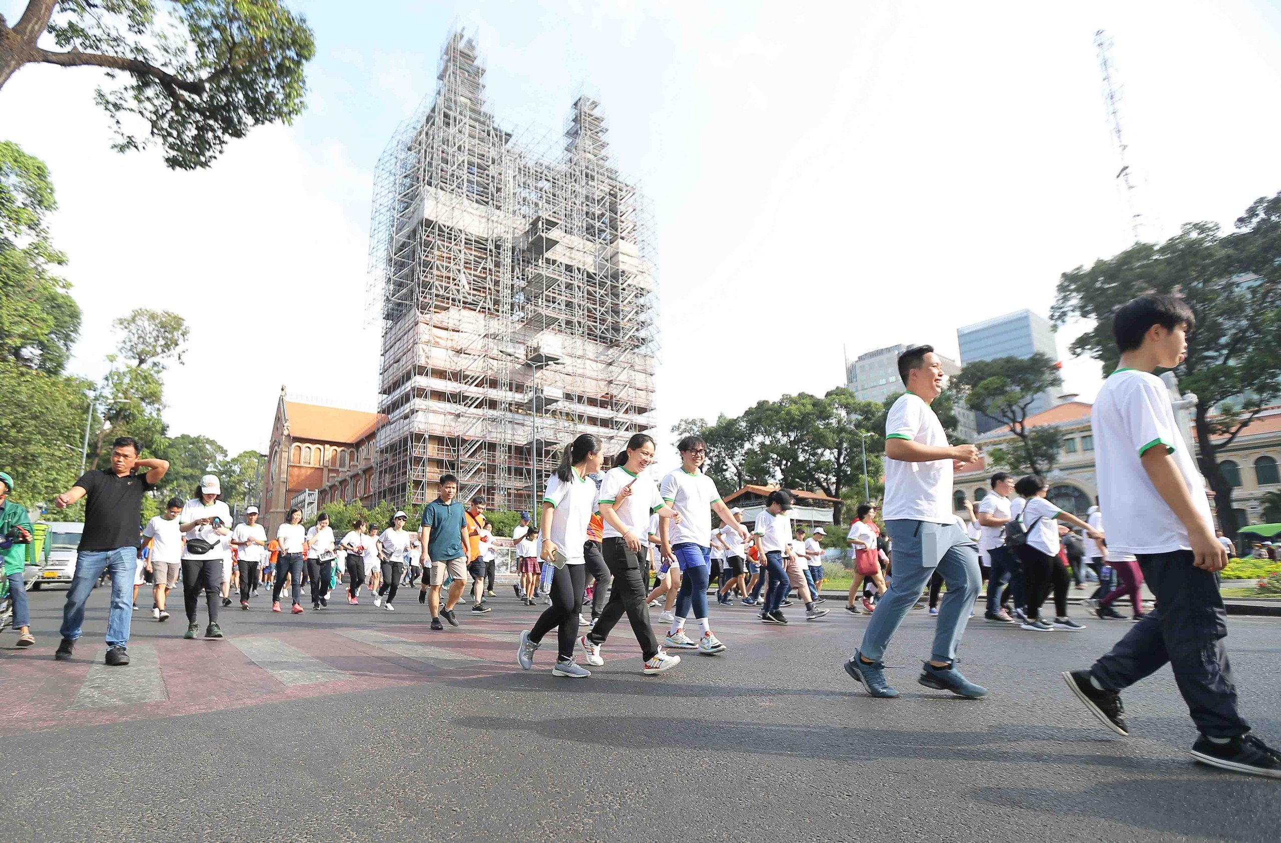 30.000 người TP.HCM cùng tham gia Ngày chạy Olympic- Ảnh 4.