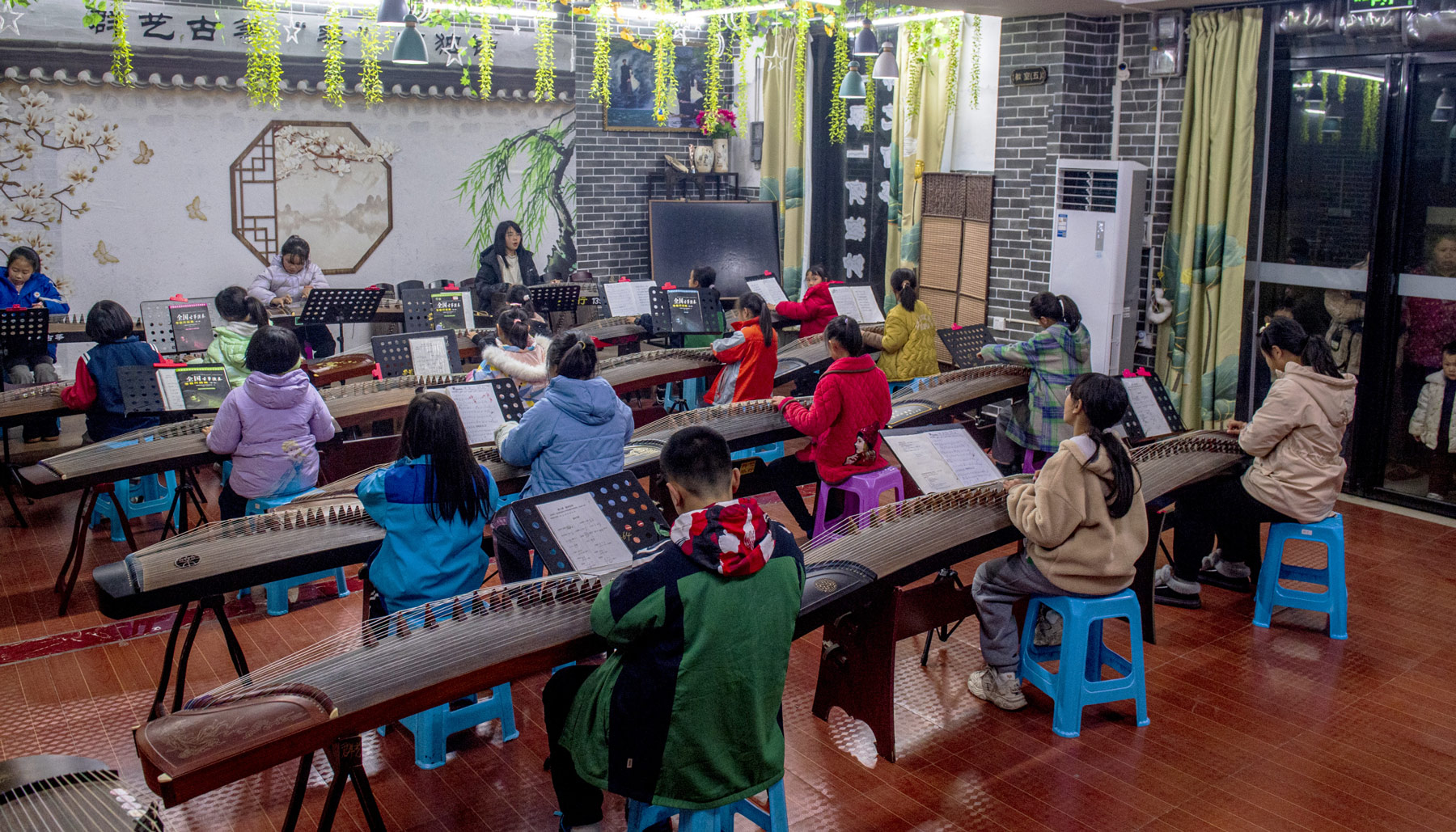 Vì sao cha mẹ Trung Quốc không còn mặn mà cho con học piano?- Ảnh 2.