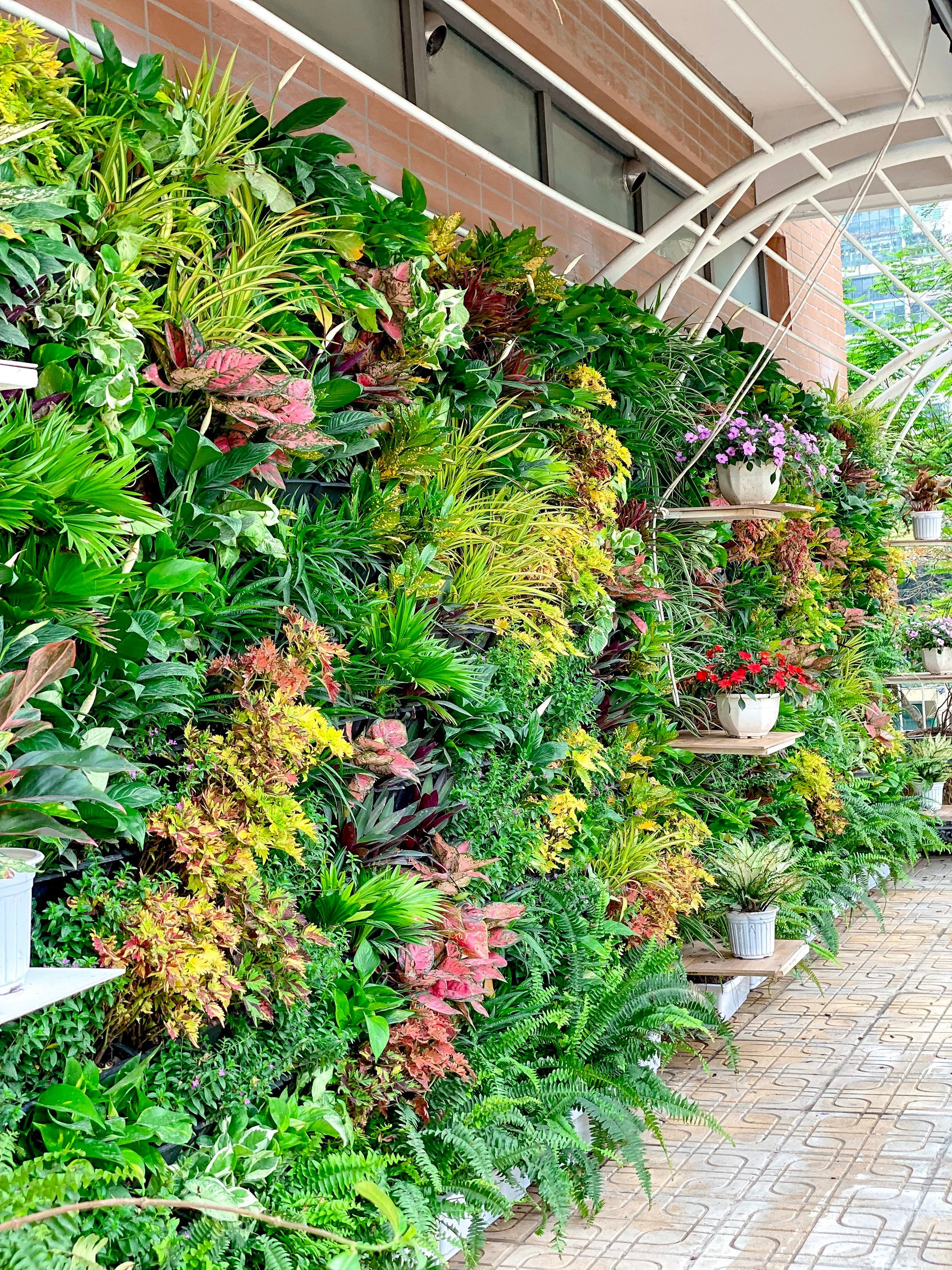 "Loá mắt" trước những thư viện xịn sò của các trường đình đám ở Hà Nội: Học sinh đi học thích không muốn về- Ảnh 5.