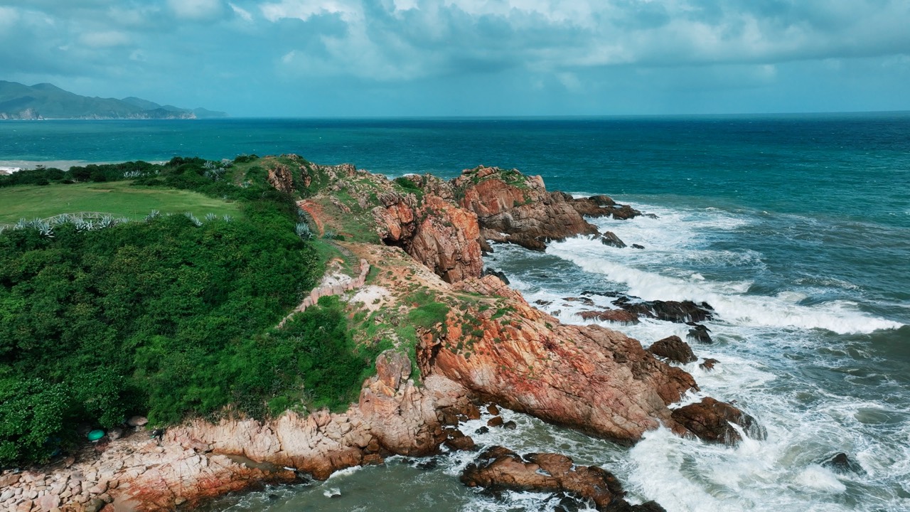 Phó Thủ tướng Trần Hồng Hà: Phú Yên phải trở thành địa chỉ đáng đầu tư, cống hiến, trải nghiệm- Ảnh 3.