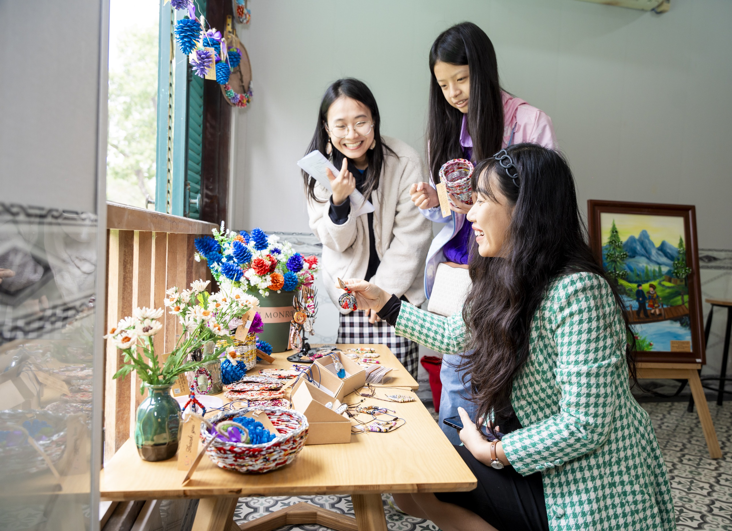 Ngày chăm sóc thính lực thế giới 3/3: Hàng trăm trẻ khiếm thính tham gia chương trình trải nghiệm đặc biệt - Ảnh 26.
