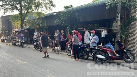 Điều tra vụ cô gái rơi từ tầng 23 chung cư tử vong- Ảnh 2.