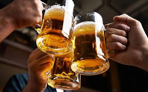 Vị "đắng" cổ phiếu ngành bia- Ảnh 1.