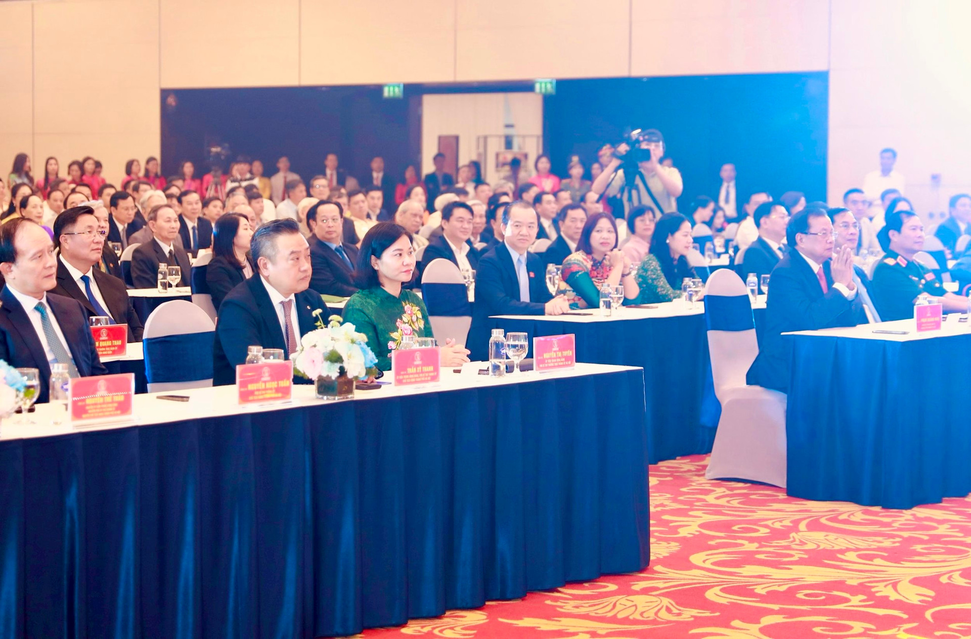 Hà Nội: Quận Nam Từ Liêm kỷ niệm 10 năm thành lập, đón nhận Huân chương Lao động hạng Nhì- Ảnh 1.