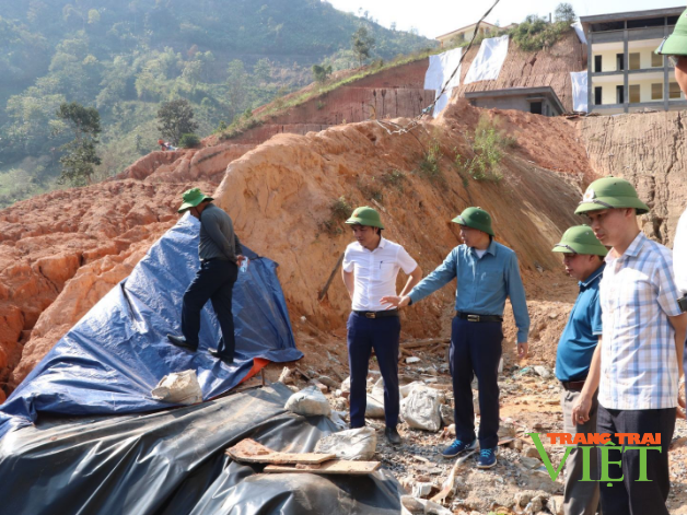 Lai Châu: Chủ tịch UBND tỉnh kiểm tra dự án trường PTDTBT tiểu học, trung học cơ sở xã Nậm Ban- Ảnh 2.