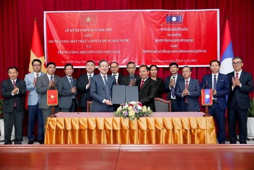 T.Ư Hội Nông dân Việt Nam- Ủy ban T.Ư Mặt trận Lào xây dựng đất nước hội đàm, ký biên bản ghi nhớ- Ảnh 7.