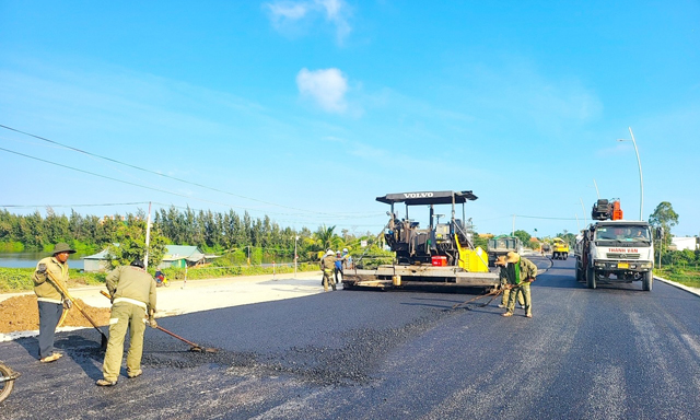 Quảng Ngãi chỉ đạo tháo khó, đẩy nhanh tiến độ giải ngân đầu tư công- Ảnh 4.