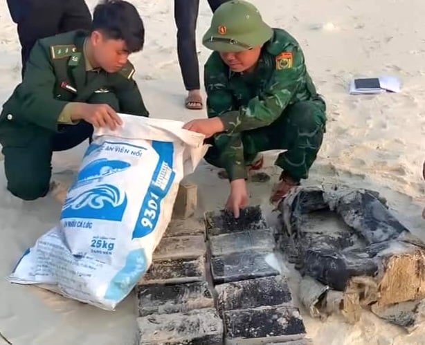 Thiếu tướng Nguyễn Ngọc Quang- Cục phó C04: Ma tuý gắn thiết bị định vị, thả trôi trên biển- Ảnh 2.