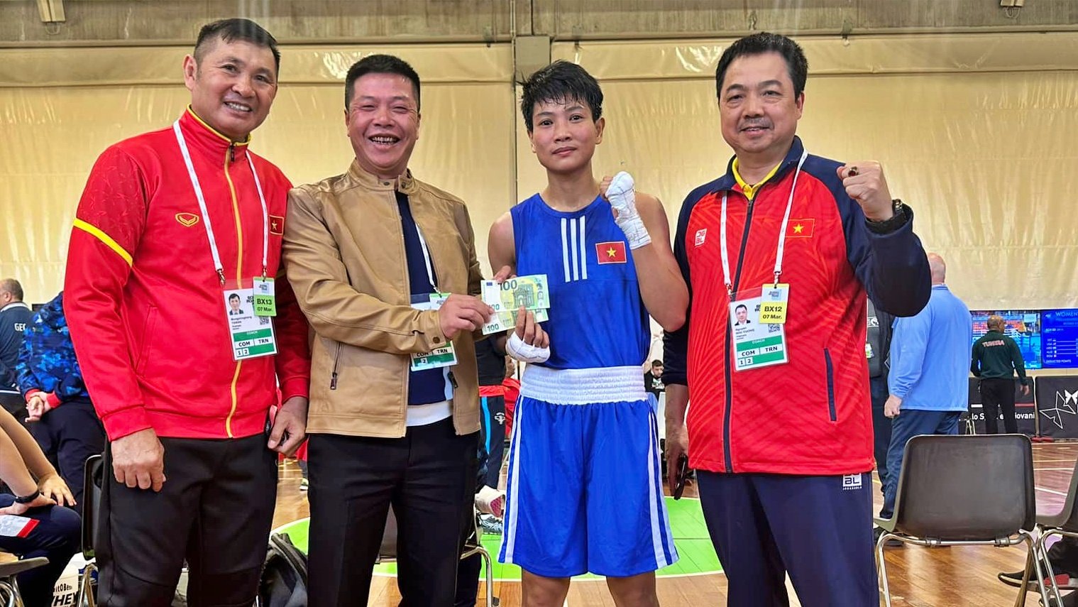 Vòng loại boxing Olympic 2024: Võ Thị Kim Ánh hạ võ sĩ Dominica, giành quyền vào vòng 1/8 - Ảnh 3.