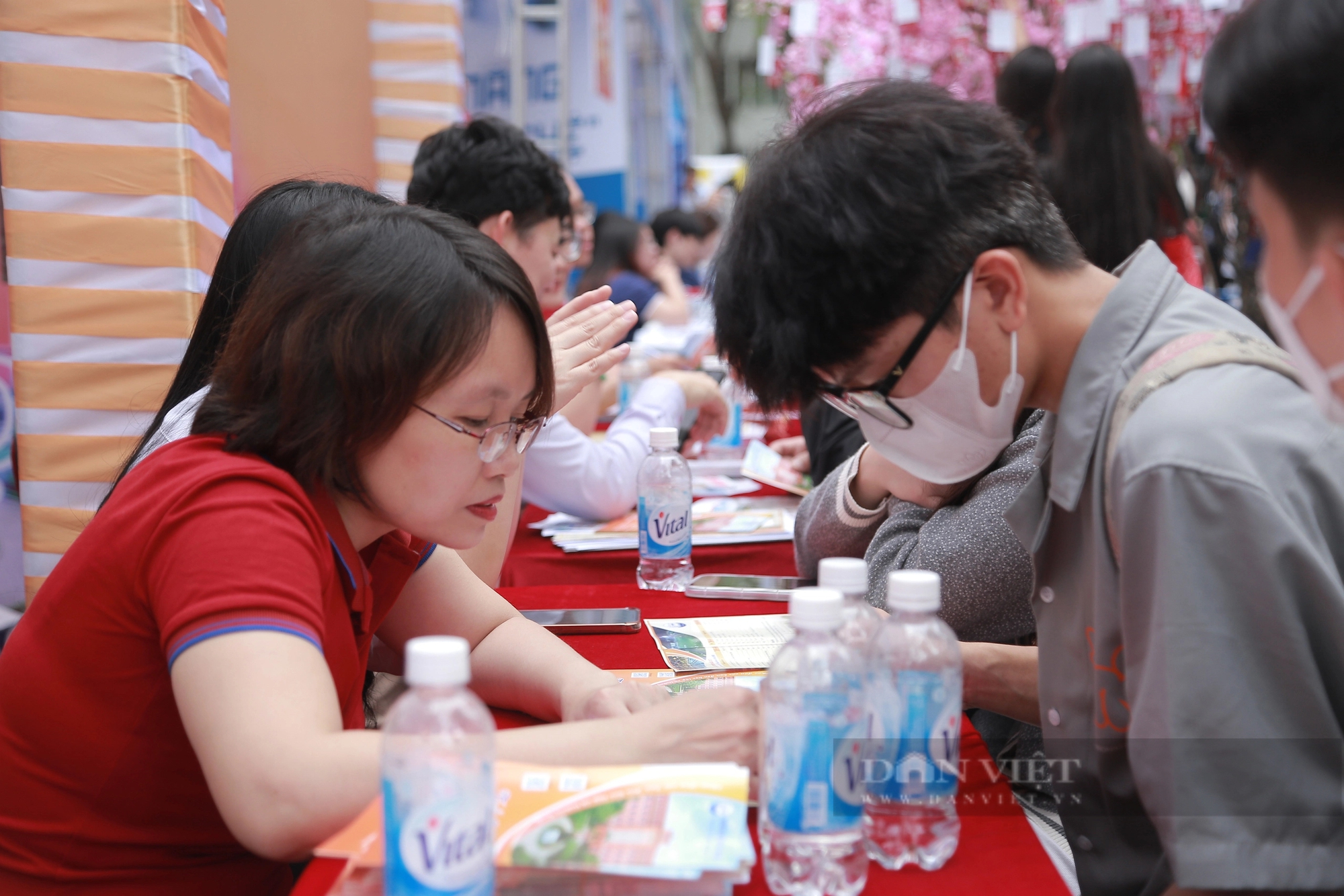 Một ngành học mà các trường dự báo vẫn giữ điểm cao chót vót trong mùa tuyển sinh năm 2024- Ảnh 1.