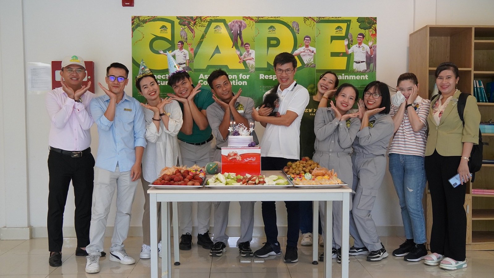 Diệu kỳ hành trình khôn lớn của “hot kid” bé Mây tại Vinpearl Safari Phú Quốc- Ảnh 5.