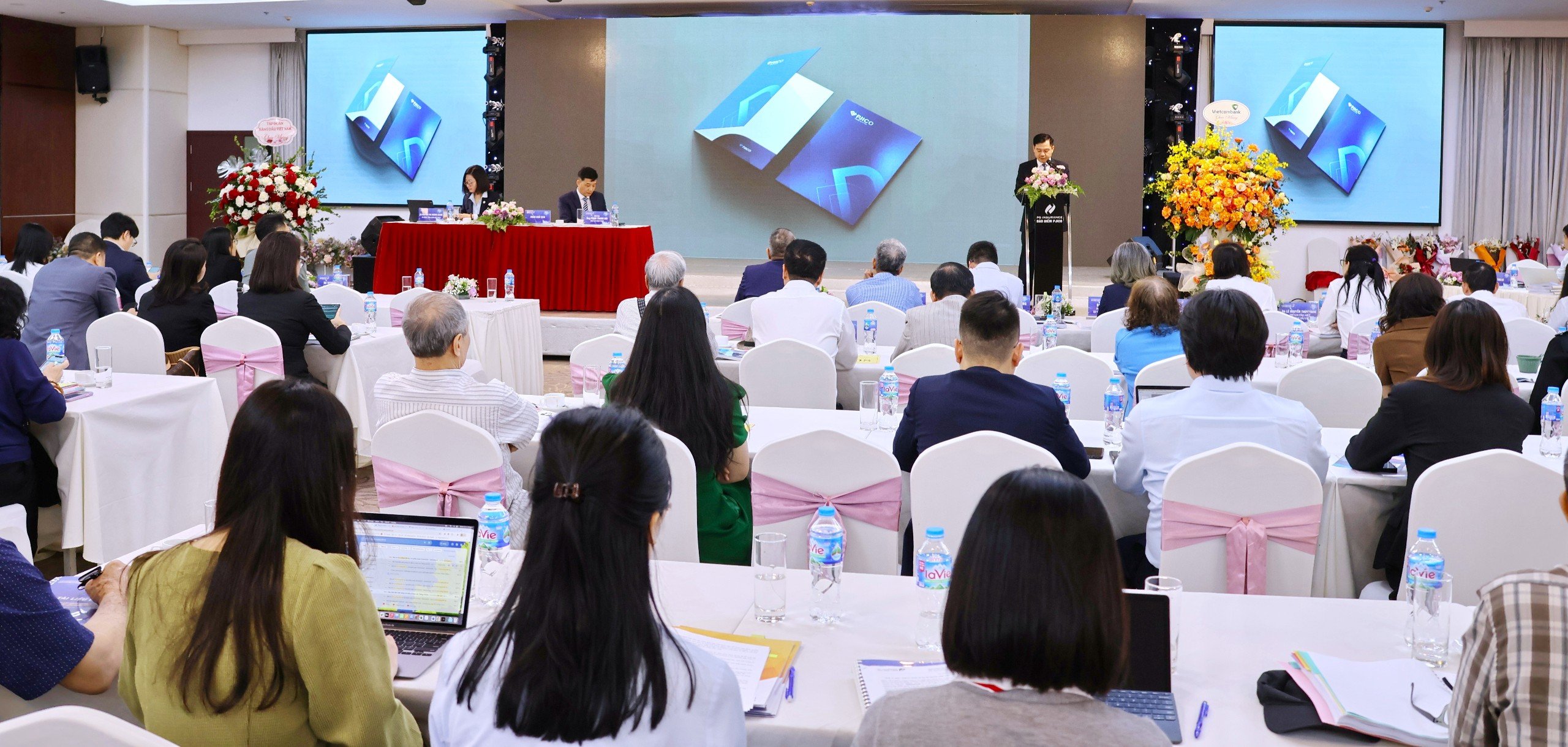 PJICO: Doanh thu bảo hiểm gốc lần đầu tiên cán mốc 4.000 tỷ đồng, thay đổi nhận diện thương hiệu- Ảnh 1. PJICO: Doanh thu bảo hiểm gốc lần đầu tiên cán mốc 4.000 tỷ đồng, thay đổi nhận diện thương hiệu- Ảnh 1.