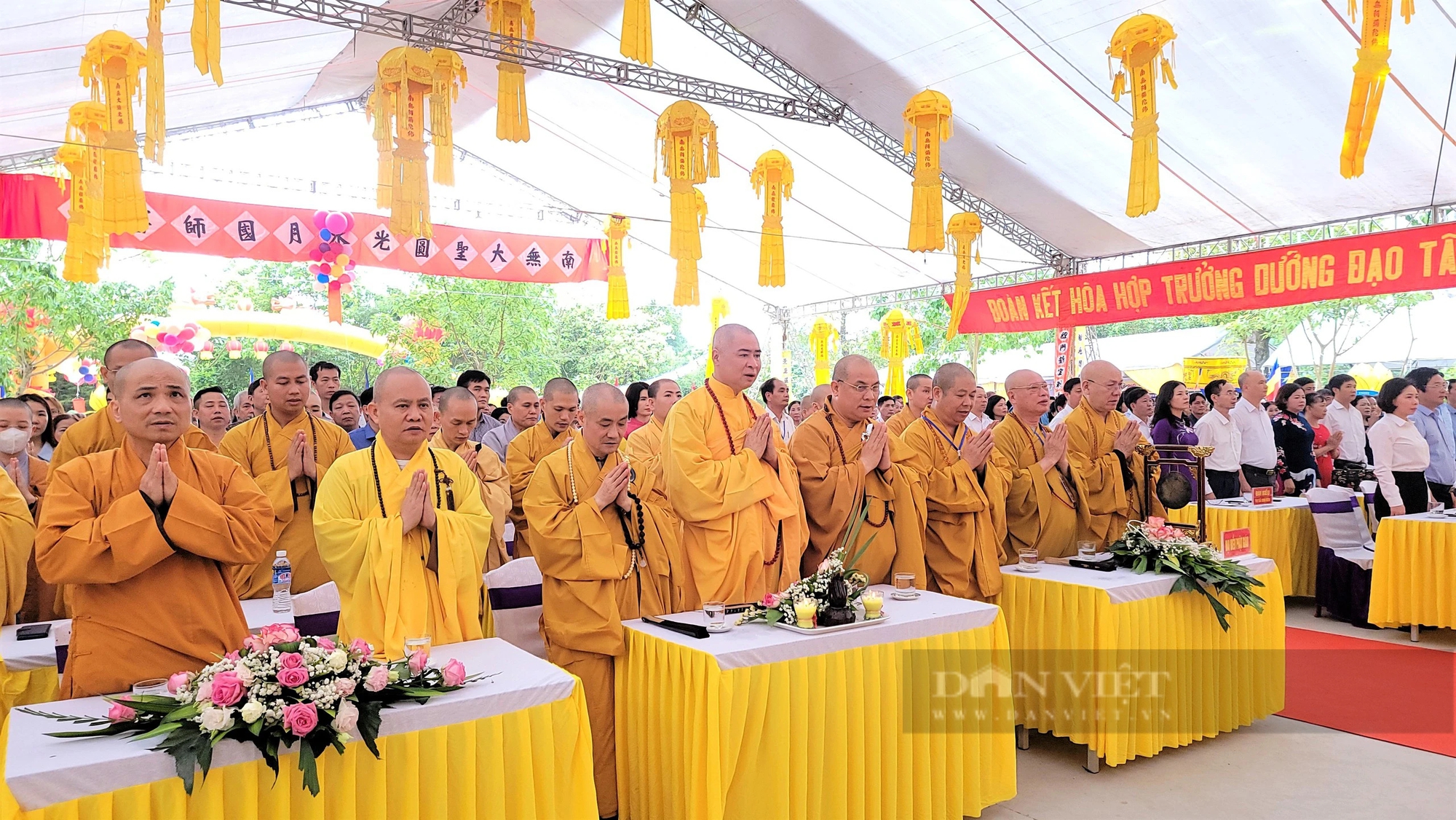 Chùa Nhẫm Dương nơi có dấu tích người cổ xưa 3,5 vạn năm tổ chức lễ tưởng niệm Tổ sư Thiền phái Tào Động - Ảnh 2.