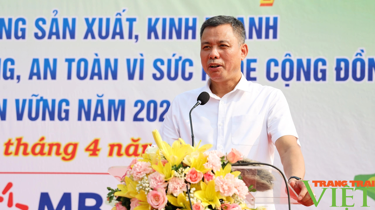 Sơn La: Đẩy mạnh sản xuất, kinh doanh nông sản, thực phẩm chất lượng an toàn vì người tiêu dùng - Ảnh 3. Sơn La: Đẩy mạnh sản xuất, kinh doanh nông sản, thực phẩm chất lượng an toàn vì người tiêu dùng - Ảnh 3.