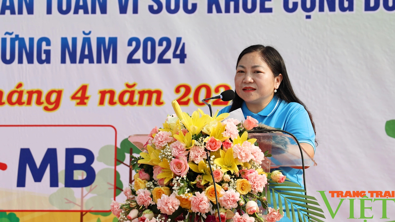 Sơn La: Đẩy mạnh sản xuất, kinh doanh nông sản, thực phẩm chất lượng an toàn vì người tiêu dùng - Ảnh 5. Sơn La: Đẩy mạnh sản xuất, kinh doanh nông sản, thực phẩm chất lượng an toàn vì người tiêu dùng - Ảnh 5.