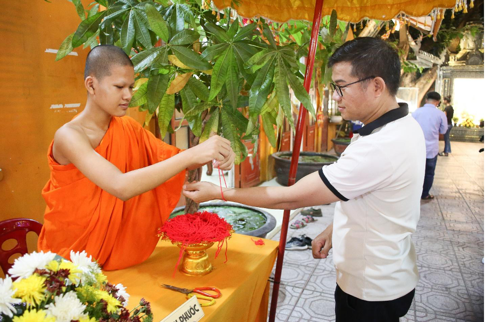 Hàng ngàn đồng bào tham gia lễ hội Tết Chôl Chnăm Thmây tại TP.HCM- Ảnh 5.