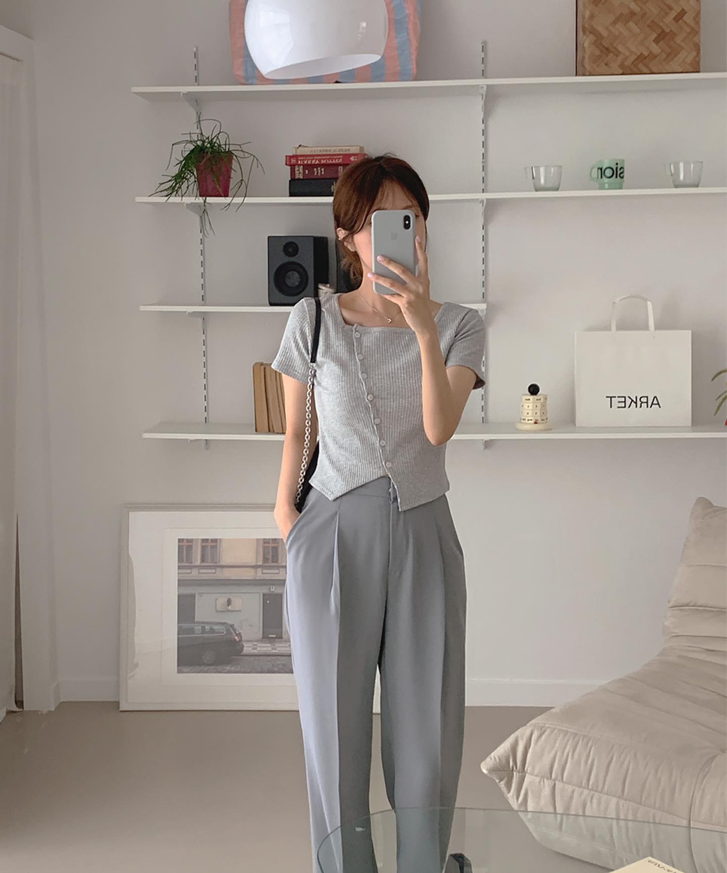 Cách mặc quần ống rộng tôn dáng dành cho chị em có chiều cao khiêm tốn- Ảnh 4.