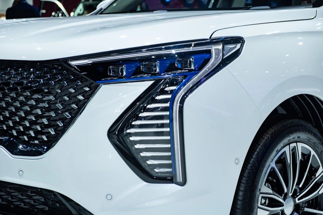 Mẫu xe hybrid rẻ nhất phân khúc B sắp cập bến Việt Nam- Ảnh 5.
