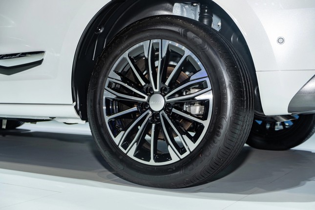 Mẫu xe hybrid rẻ nhất phân khúc B sắp cập bến Việt Nam- Ảnh 7.