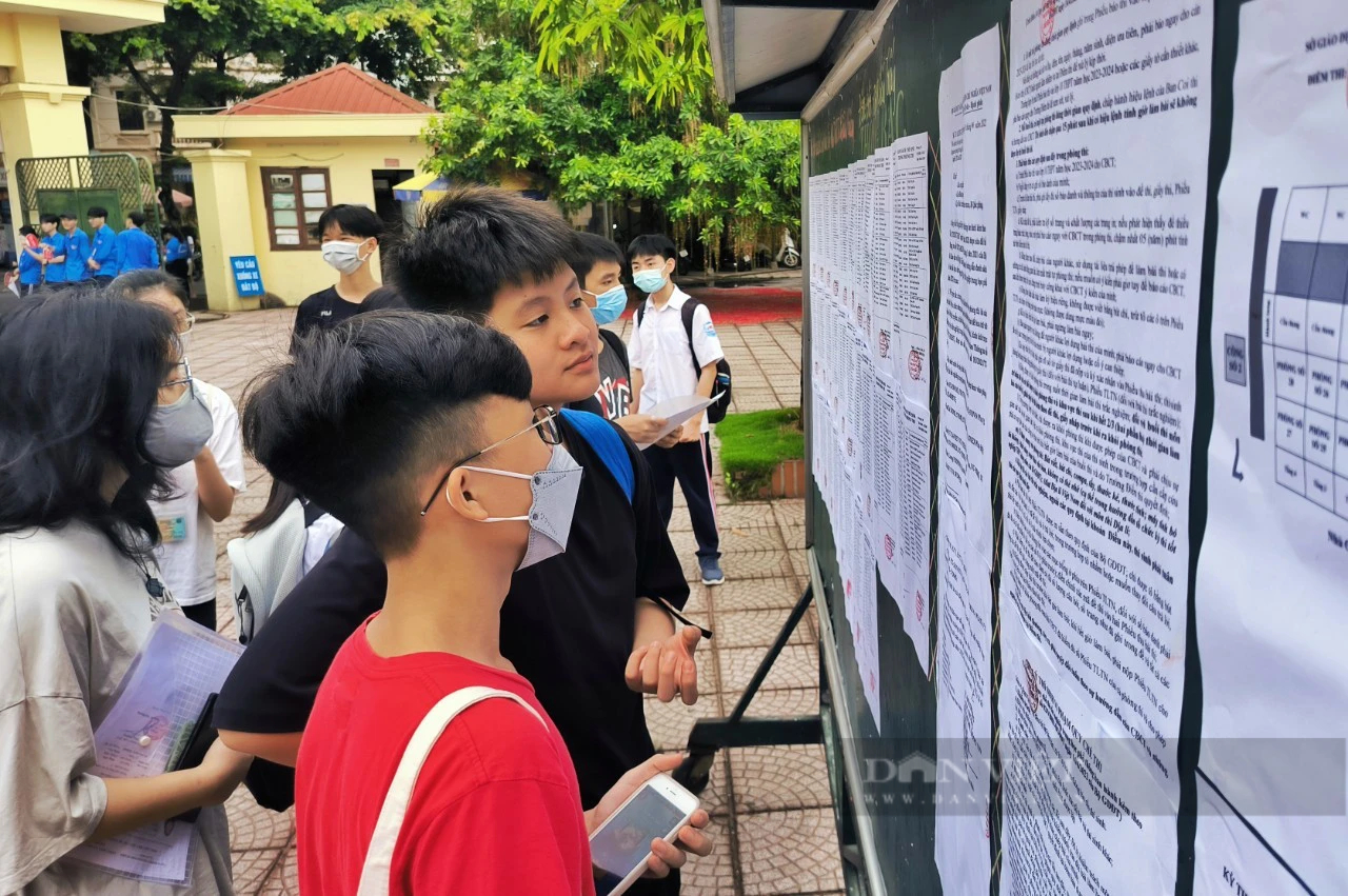 Thông tin mới nhất về kỳ thi vào lớp 10 Hà Nội năm 2024: Sở GDĐT nói gì trước sức ép của kỳ thi?- Ảnh 2.