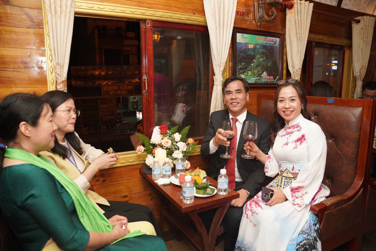 “Hành trình đêm Đà Lạt” mang đến sự mới lạ cho thành phố ngàn hoa- Ảnh 3.