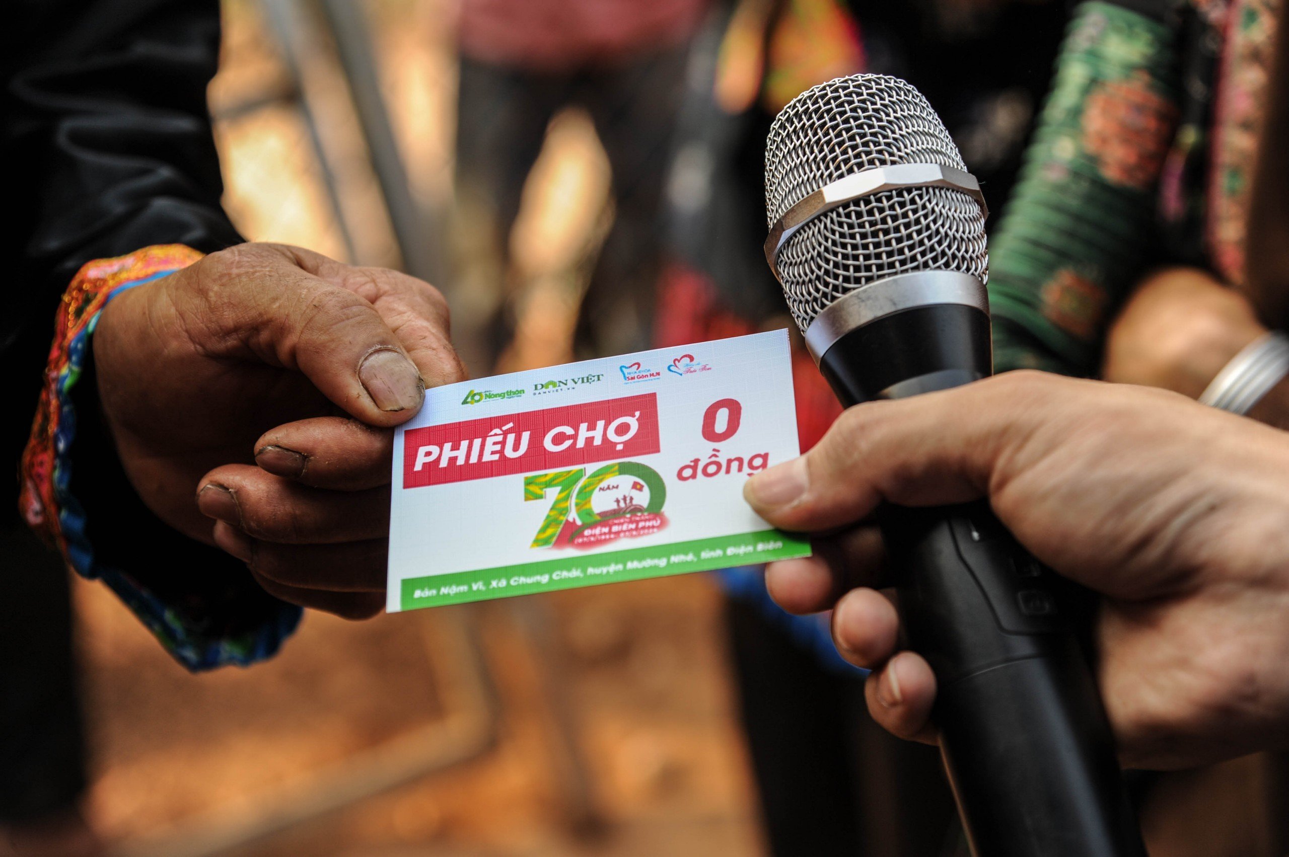 Nha khoa Sài Gòn H.N gieo niềm vui nơi bản nghèo với “Phiên Chợ 0 đồng"- Ảnh 10.