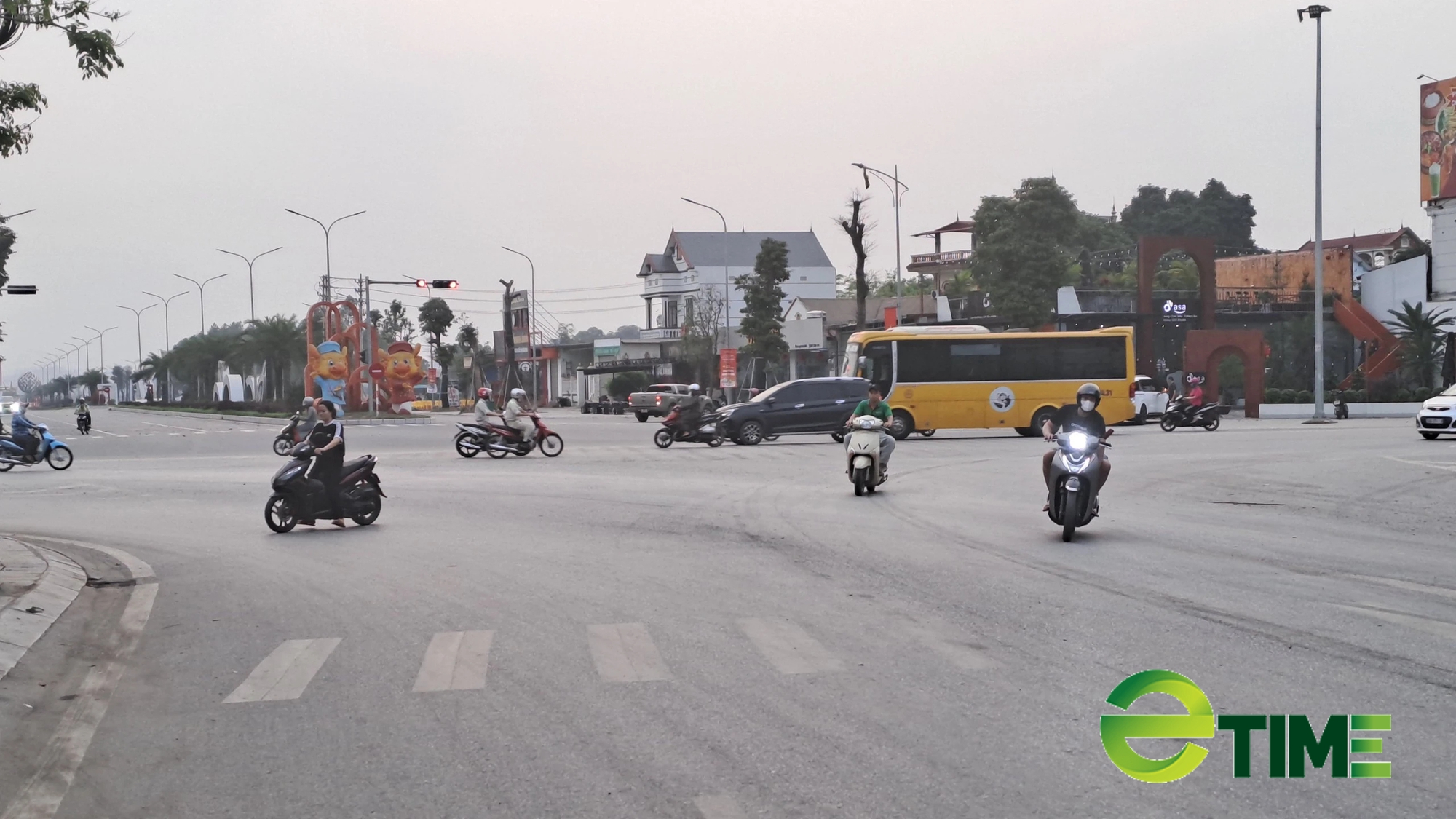 Thái Nguyên: Thu ngân sách quý I/2024 đạt 4.118 tỷ đồng- Ảnh 1. Thái Nguyên: Thu ngân sách quý I/2024 đạt 4.118 tỷ đồng- Ảnh 1.