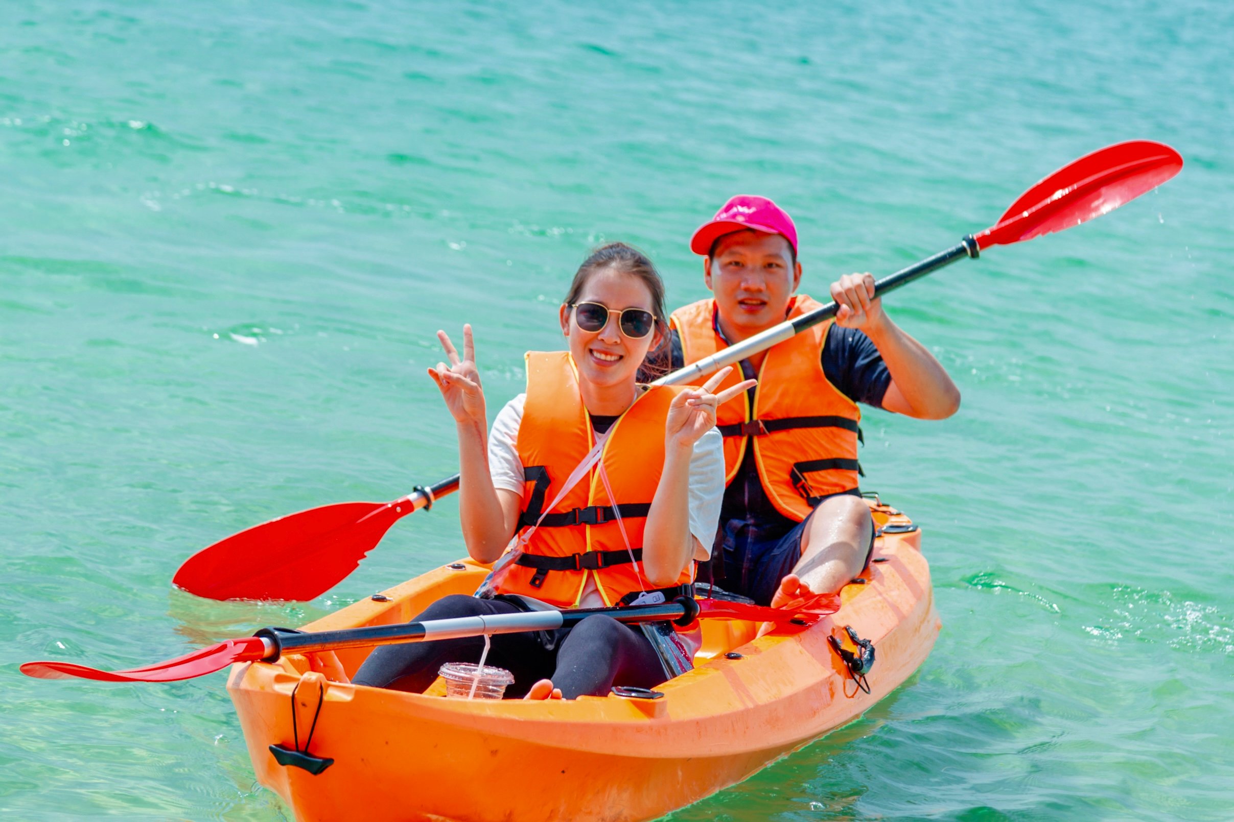 Khách dồn dập đặt tour đi chơi khi lễ 30/4 được nghỉ 5 ngày- Ảnh 1.