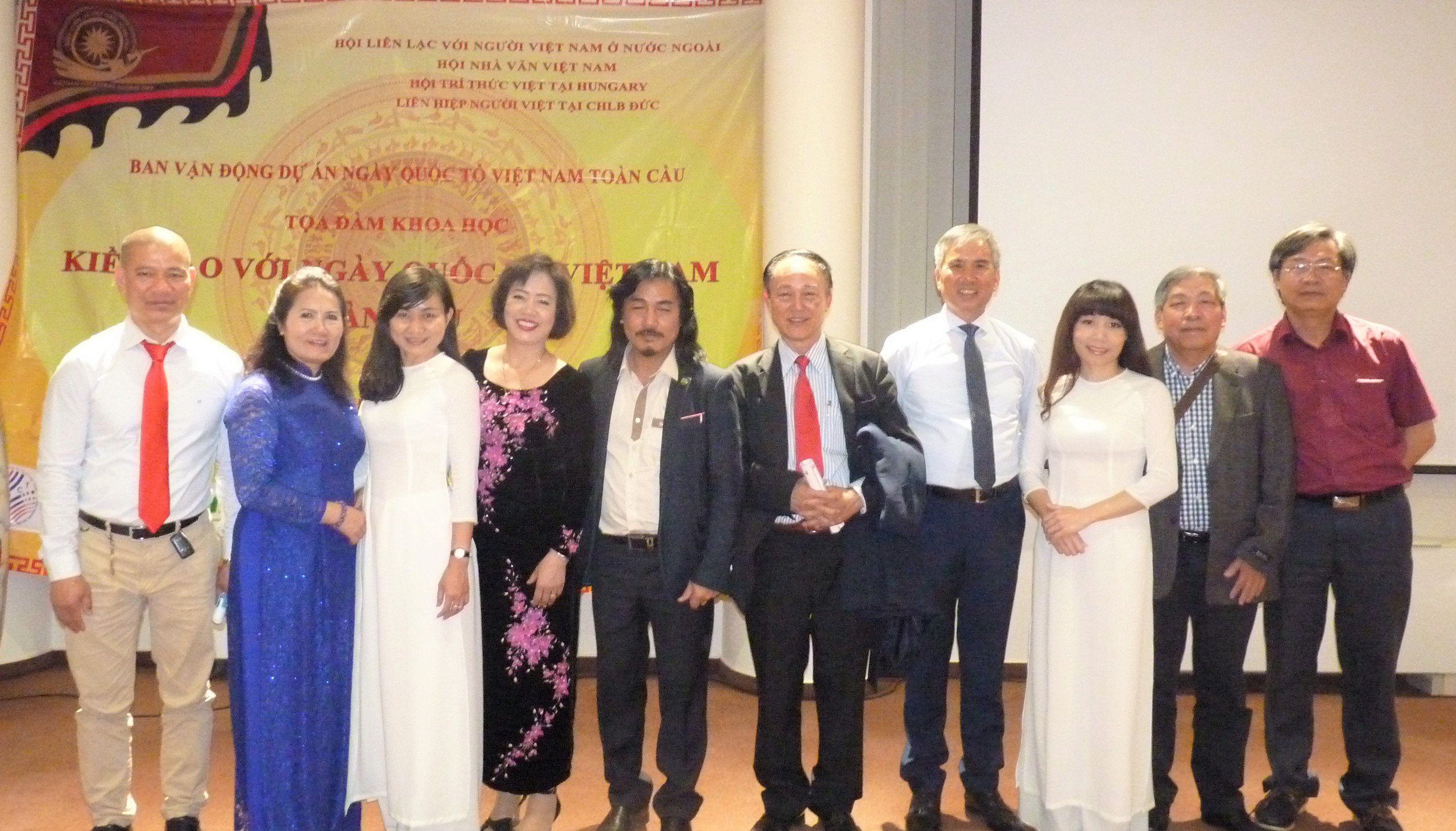 TS Nguyễn Thị Bích Yến: 