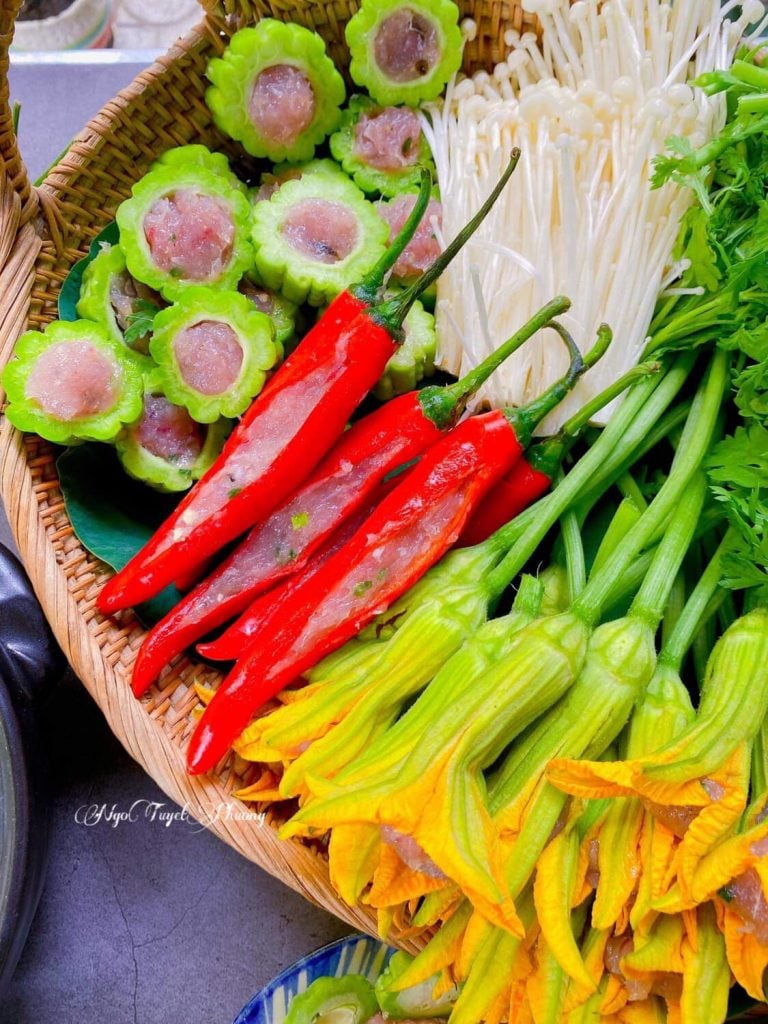 Cùng họ cá rồng nhưng số phận hẩm hiu, chỉ để lợn ăn; dân quê dùng 1 chiêu, người thành phố 'phát cuồng'- Ảnh 11. Cùng họ cá rồng nhưng số phận hẩm hiu, chỉ để lợn ăn; dân quê dùng 1 chiêu, người thành phố 'phát cuồng'- Ảnh 11.