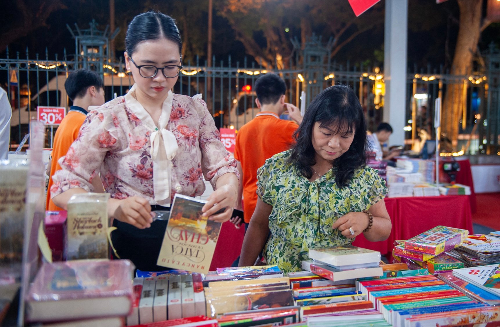Khai mạc ngày Sách và Văn hóa đọc Việt Nam lần thứ 3 tại Văn Miếu - Quốc Tử Giám- Ảnh 3.