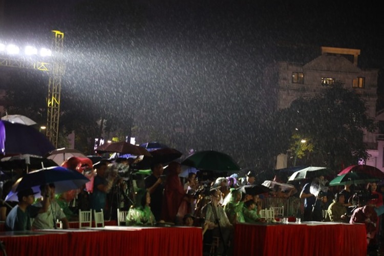 Dòng người 