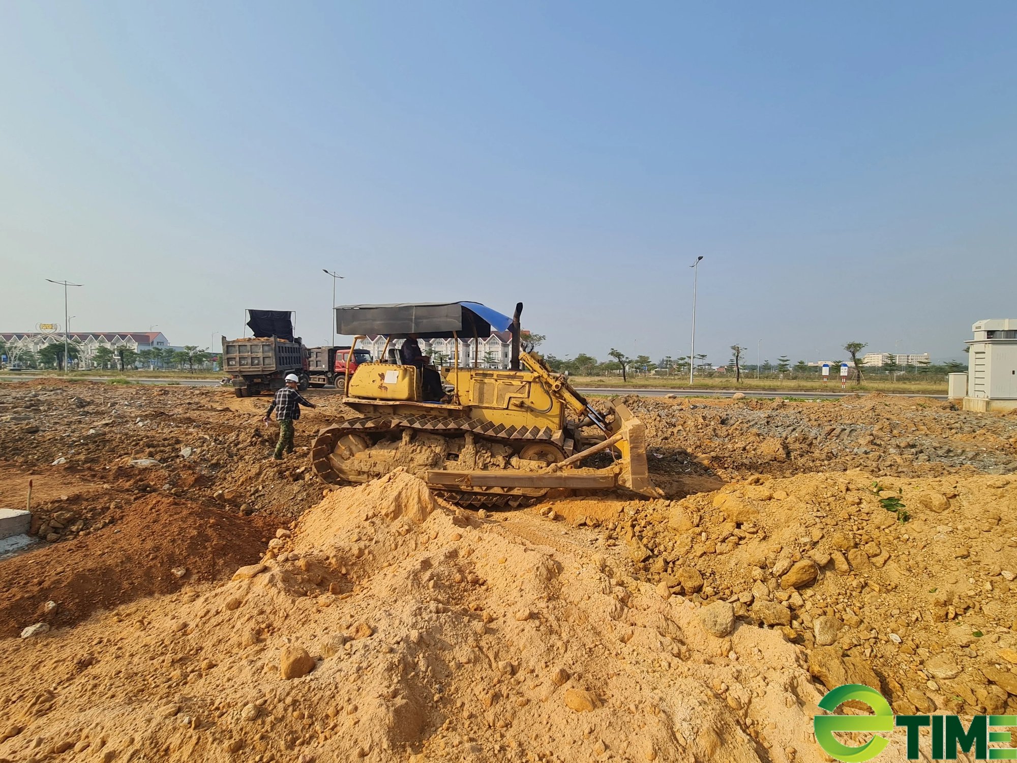 Sau phản ánh của Báo Dân Việt: Công ty 873 cam kết sớm hoàn thành kè Bến Ván, kè Tam Hải ở Quảng Nam- Ảnh 3. Sau phản ánh của Báo Dân Việt: Công ty 873 cam kết sớm hoàn thành kè Bến Ván, kè Tam Hải ở Quảng Nam- Ảnh 3.