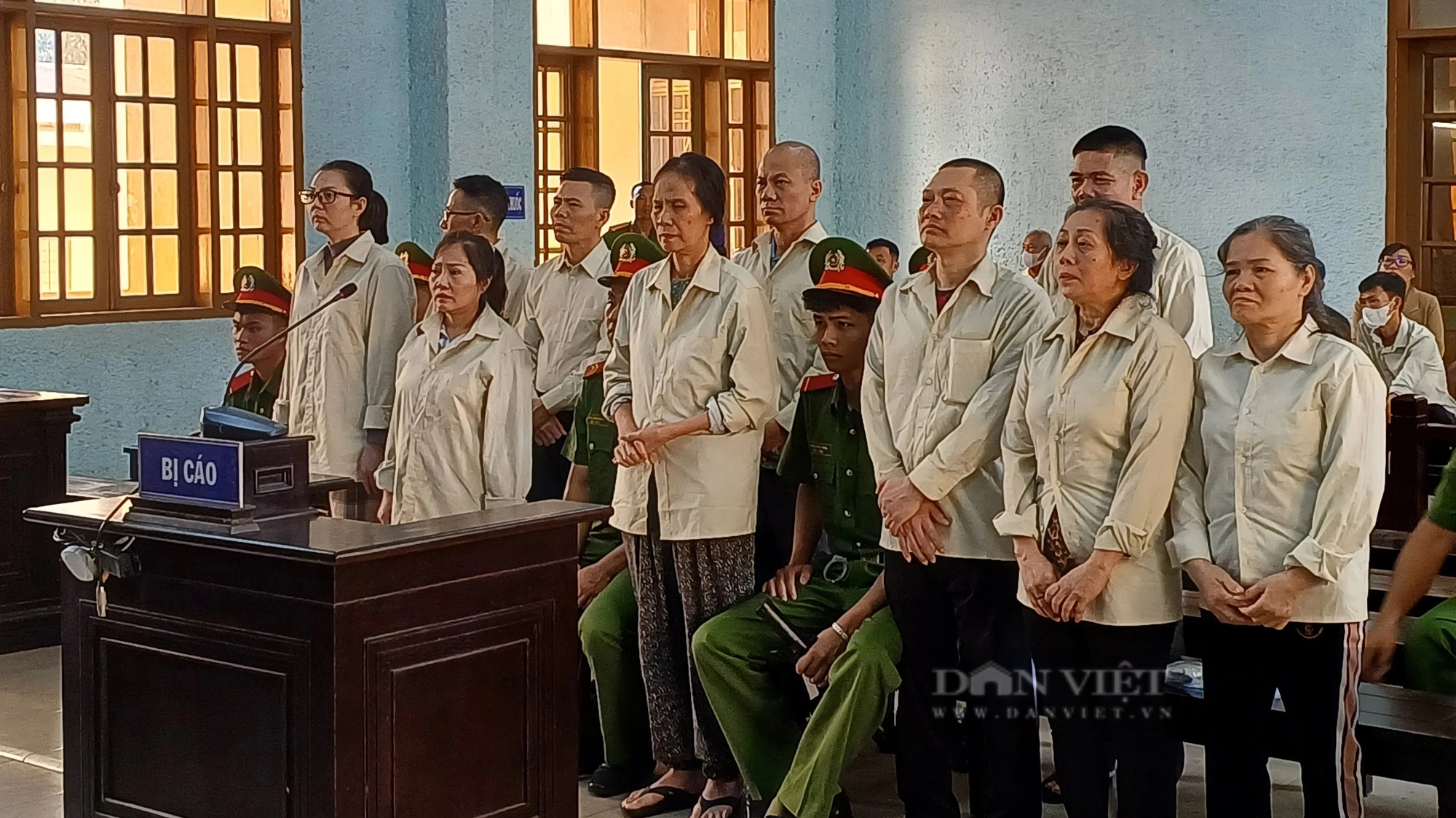 Tham gia hoạt động chống chính quyền nhân dân, 10 bị cáo lĩnh án- Ảnh 1.