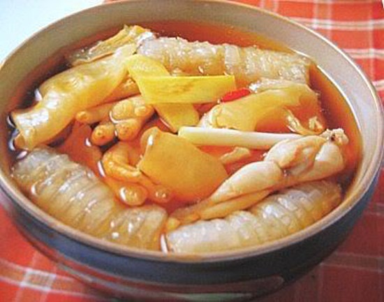 Bộ phận của con cá nhiều người bỏ đi nay thành đặc sản đắt đỏ- Ảnh 1. Bộ phận của con cá nhiều người bỏ đi nay thành đặc sản đắt đỏ- Ảnh 1.