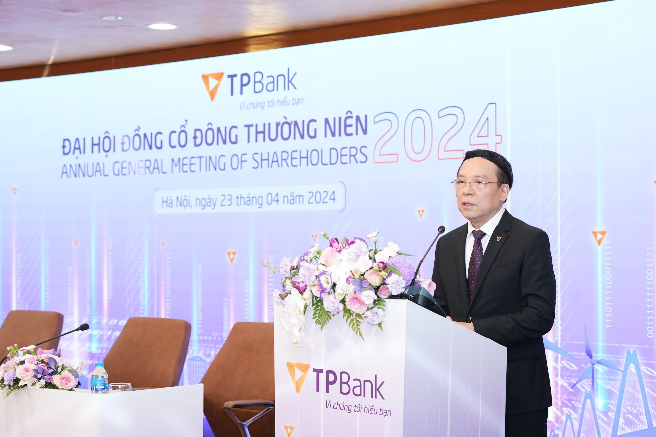 Lãnh đạo TPBank trả lời cổ đông về cho vay Novaland và Hưng Thịnh- Ảnh 3.