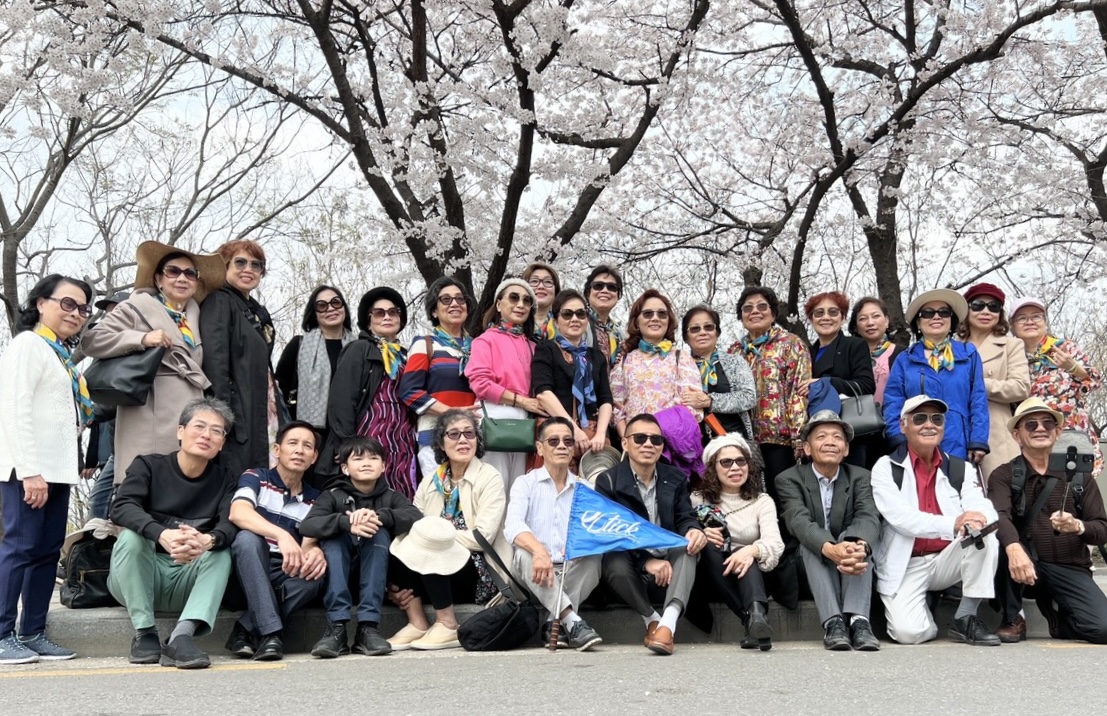 Tour nội địa “lép vế” tour nước ngoài dịp lễ 30/4- Ảnh 1.