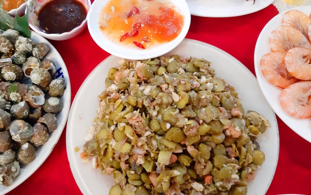 Quả xưa “rụng thối gốc” nay thành đặc sản giá 100.000 đồng/kg- Ảnh 3. Quả xưa “rụng thối gốc” nay thành đặc sản giá 100.000 đồng/kg- Ảnh 3.